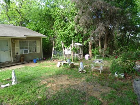 511 W Pecan Street Aubrey TX 76227