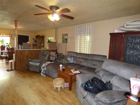 511 W Pecan Street Aubrey TX 76227
