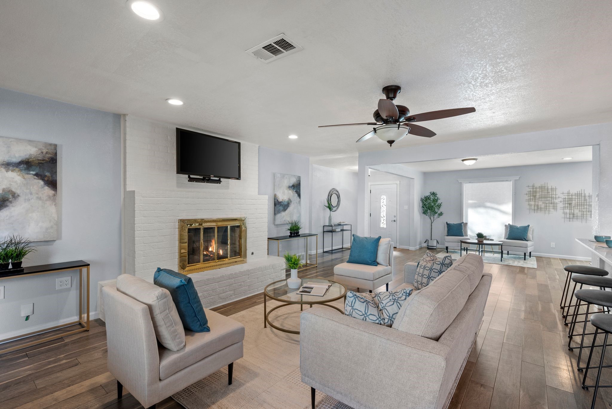 1328 W Redbud Drive Hurst TX 76053