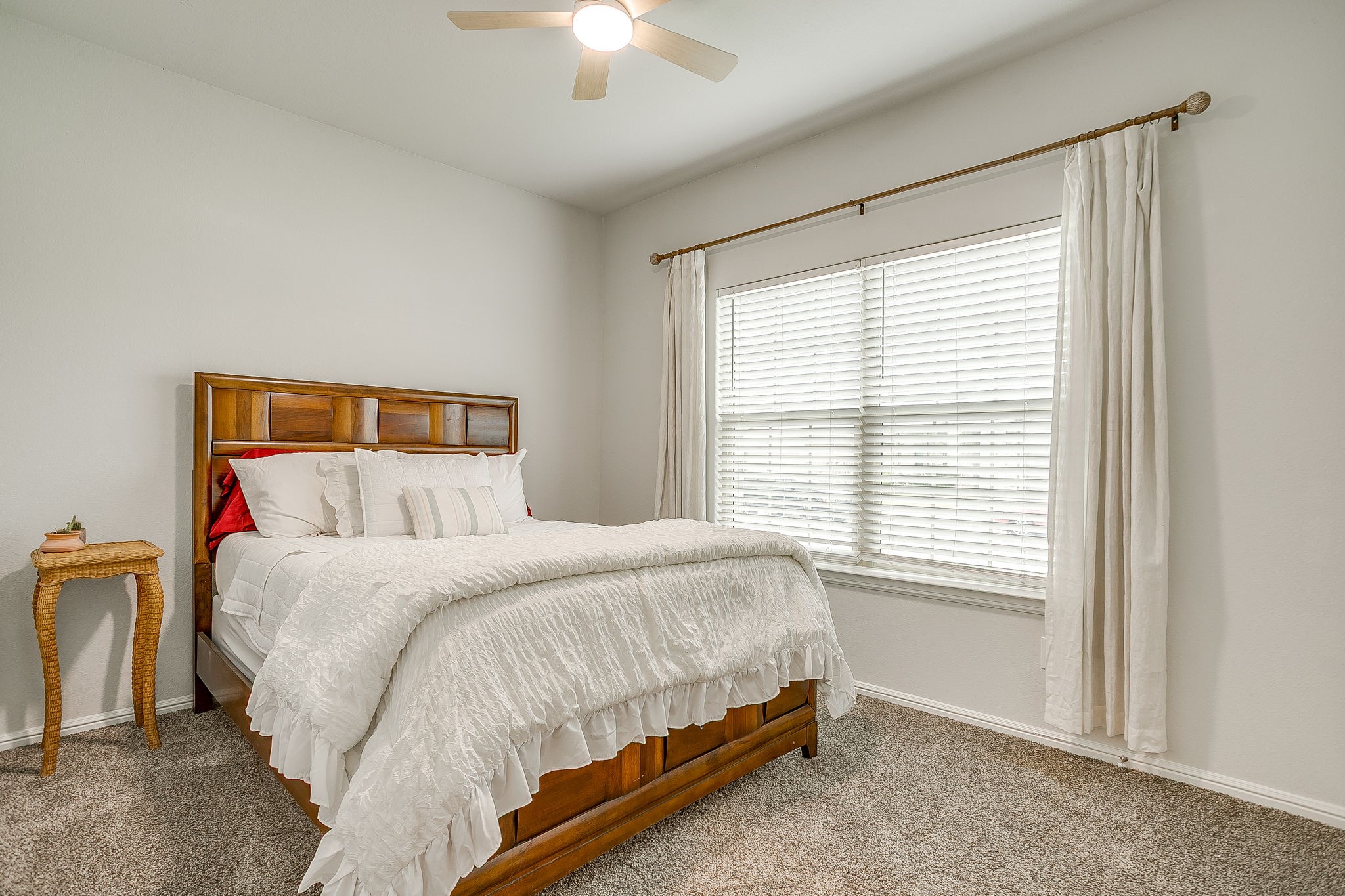 336 Youngblood Lane Fort Worth TX 76131