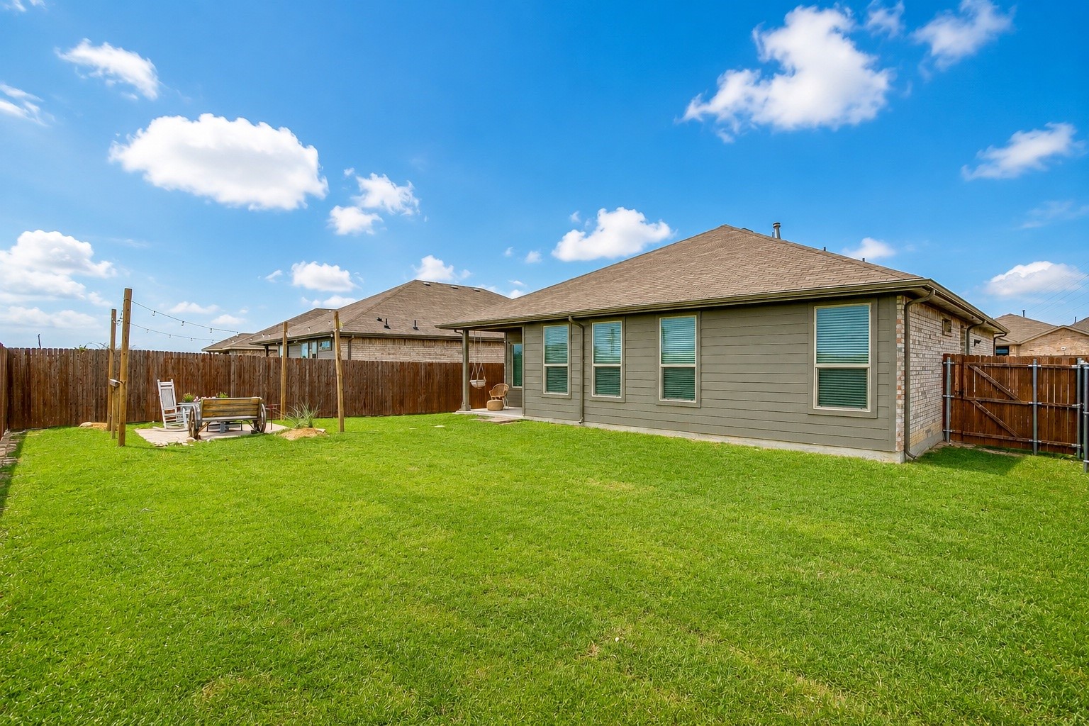 336 Youngblood Lane Fort Worth TX 76131