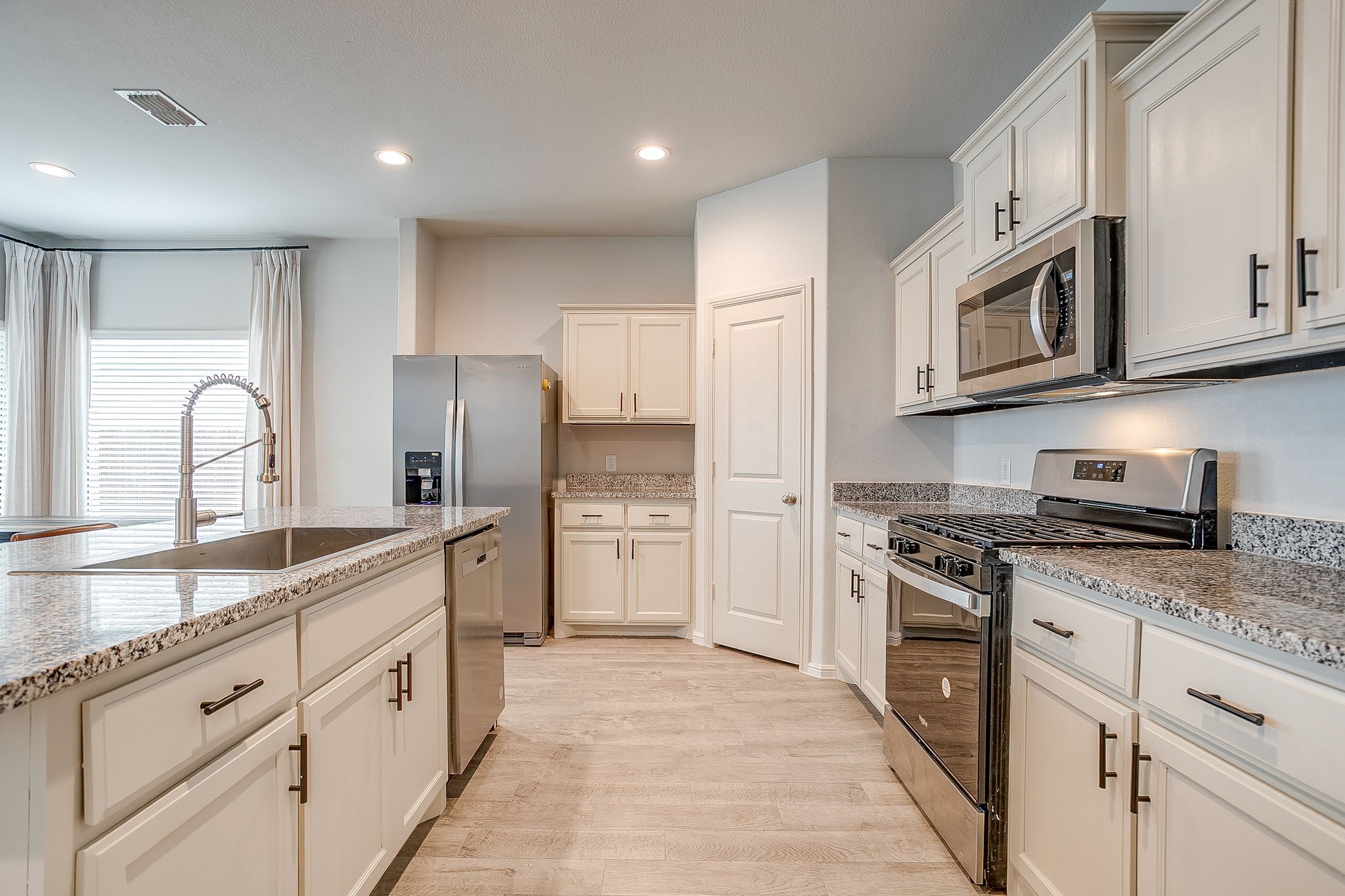 336 Youngblood Lane Fort Worth TX 76131