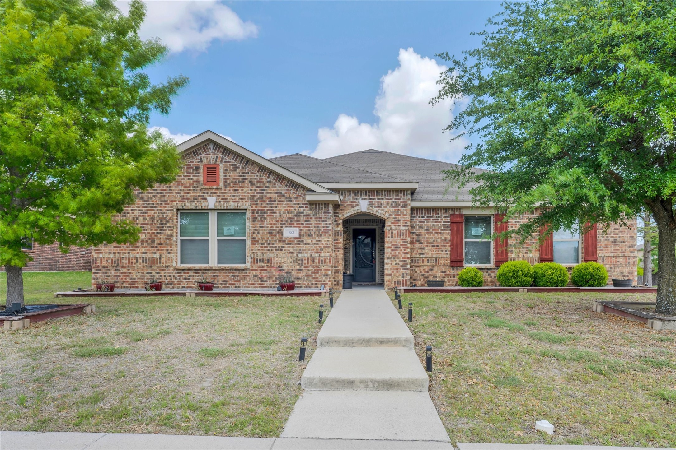 753 Snowy Orchid Lane Desoto TX 75115
