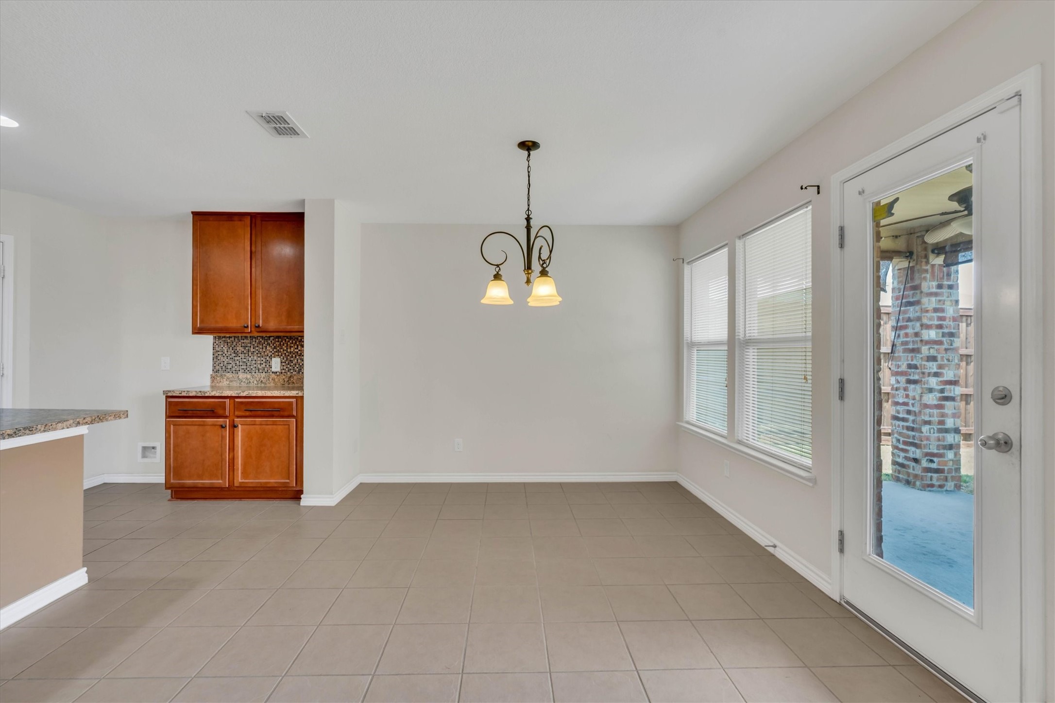 753 Snowy Orchid Lane Desoto TX 75115