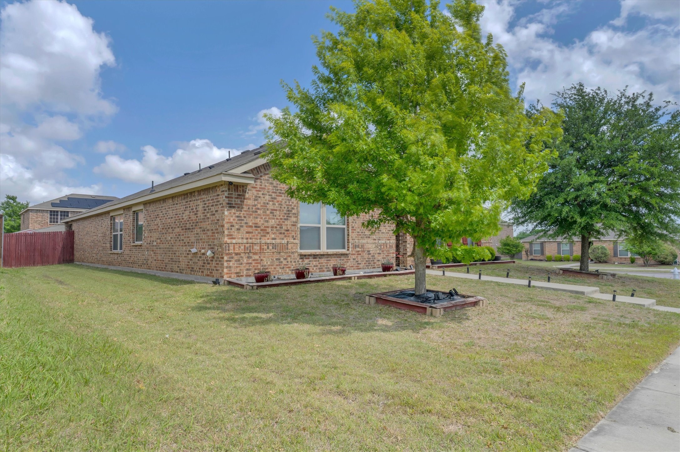 753 Snowy Orchid Lane Desoto TX 75115