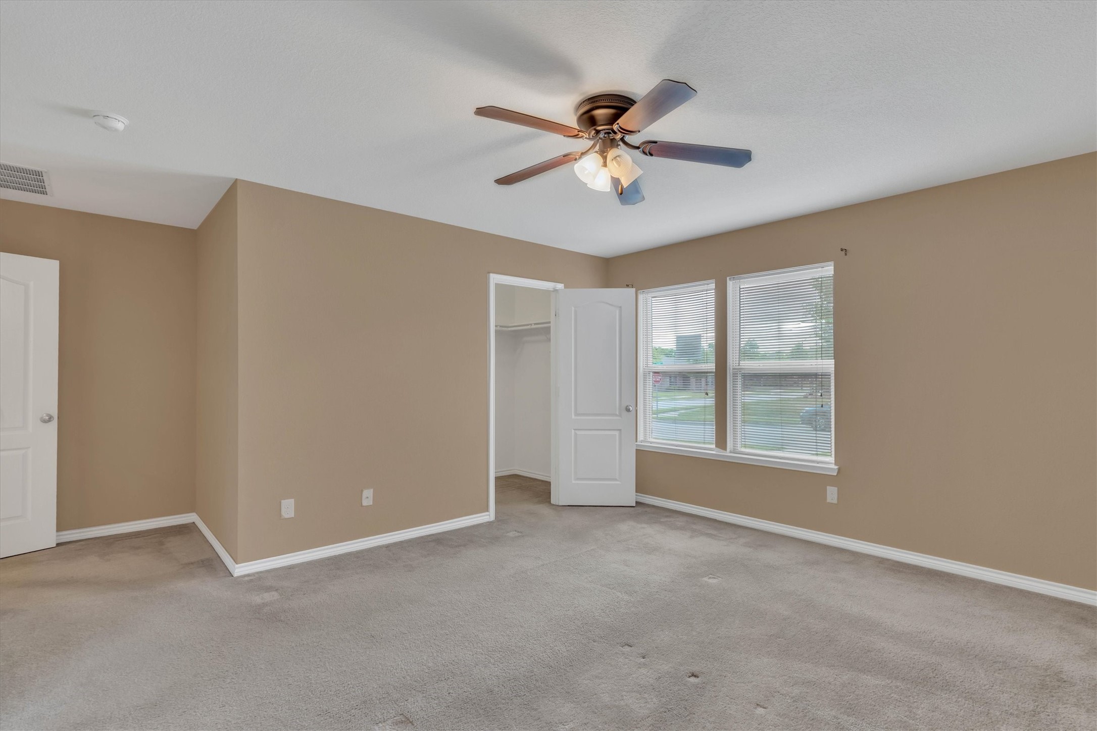 753 Snowy Orchid Lane Desoto TX 75115