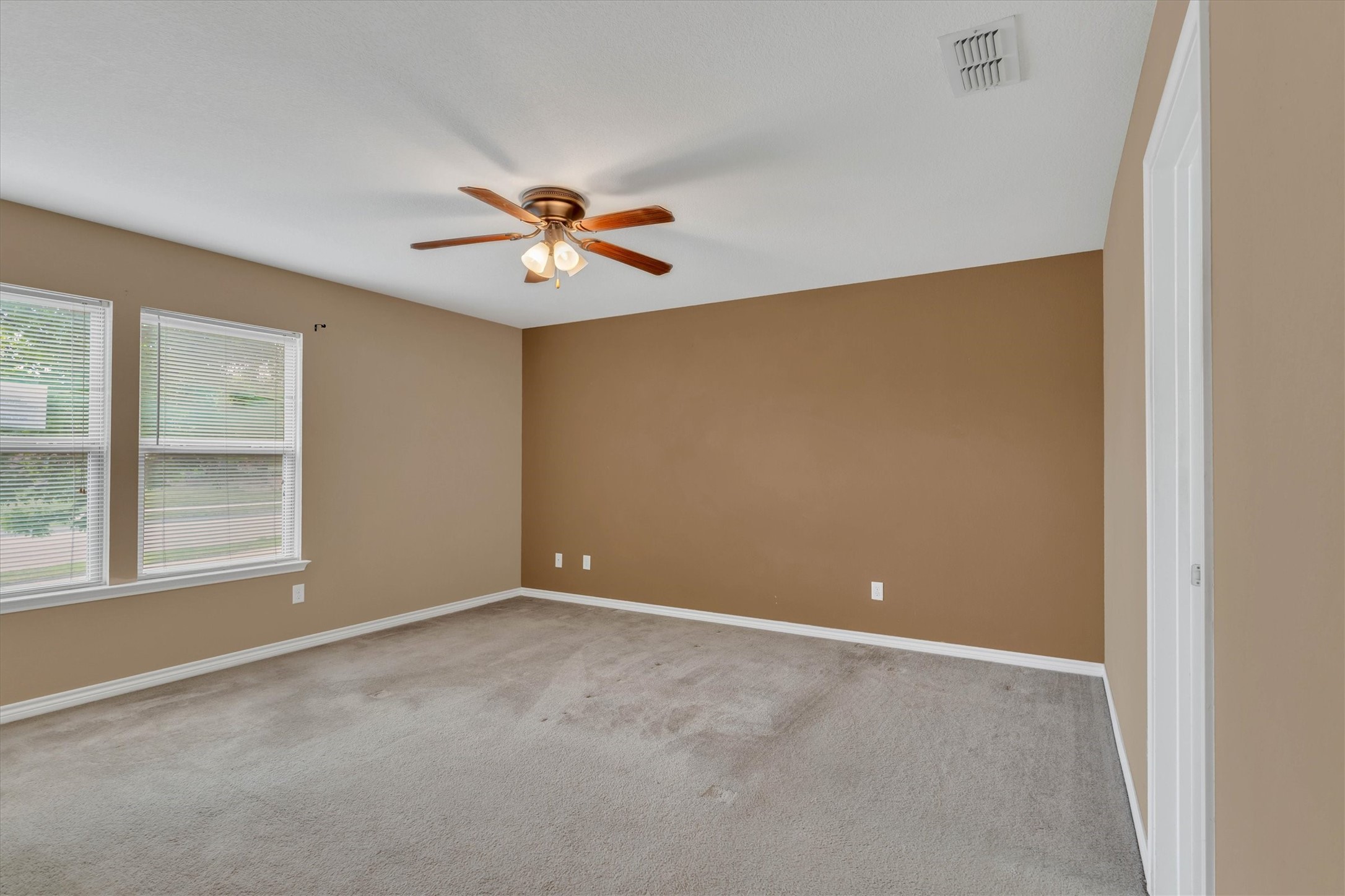 753 Snowy Orchid Lane Desoto TX 75115