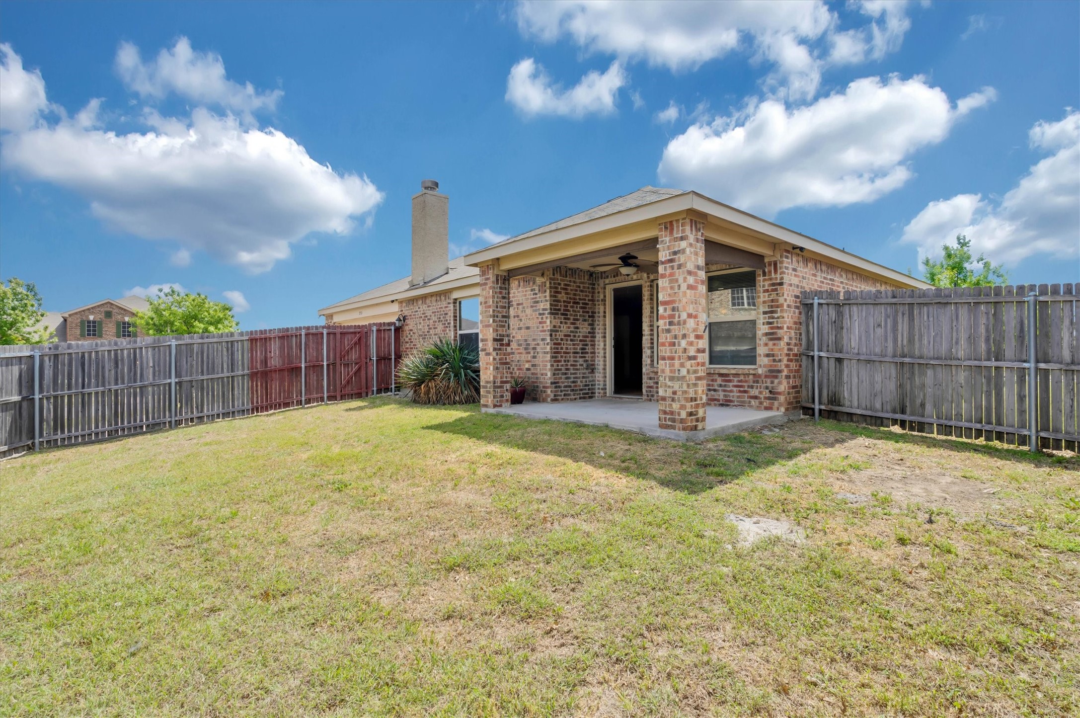 753 Snowy Orchid Lane Desoto TX 75115