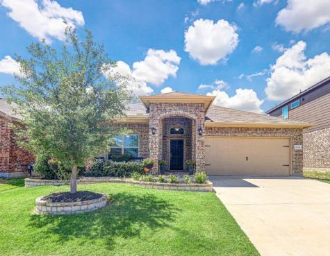 2424 Clay Creek Lane Fort Worth TX 76177