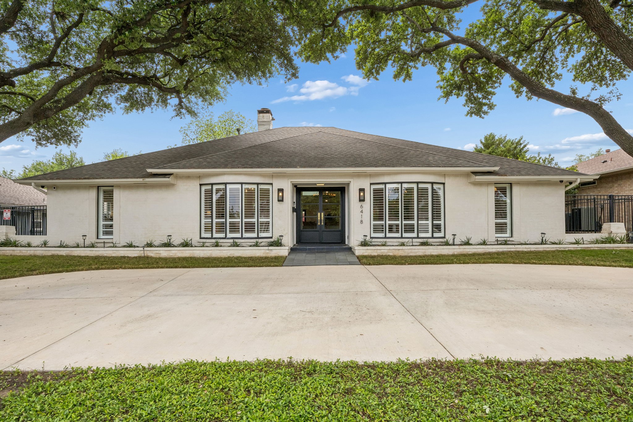 6418 Malcolm Drive Dallas TX 75214