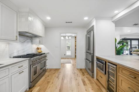 6418 Malcolm Drive Dallas TX 75214