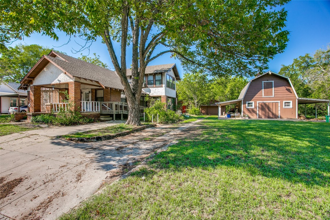 312 W Bridge Street Weatherford TX 76086