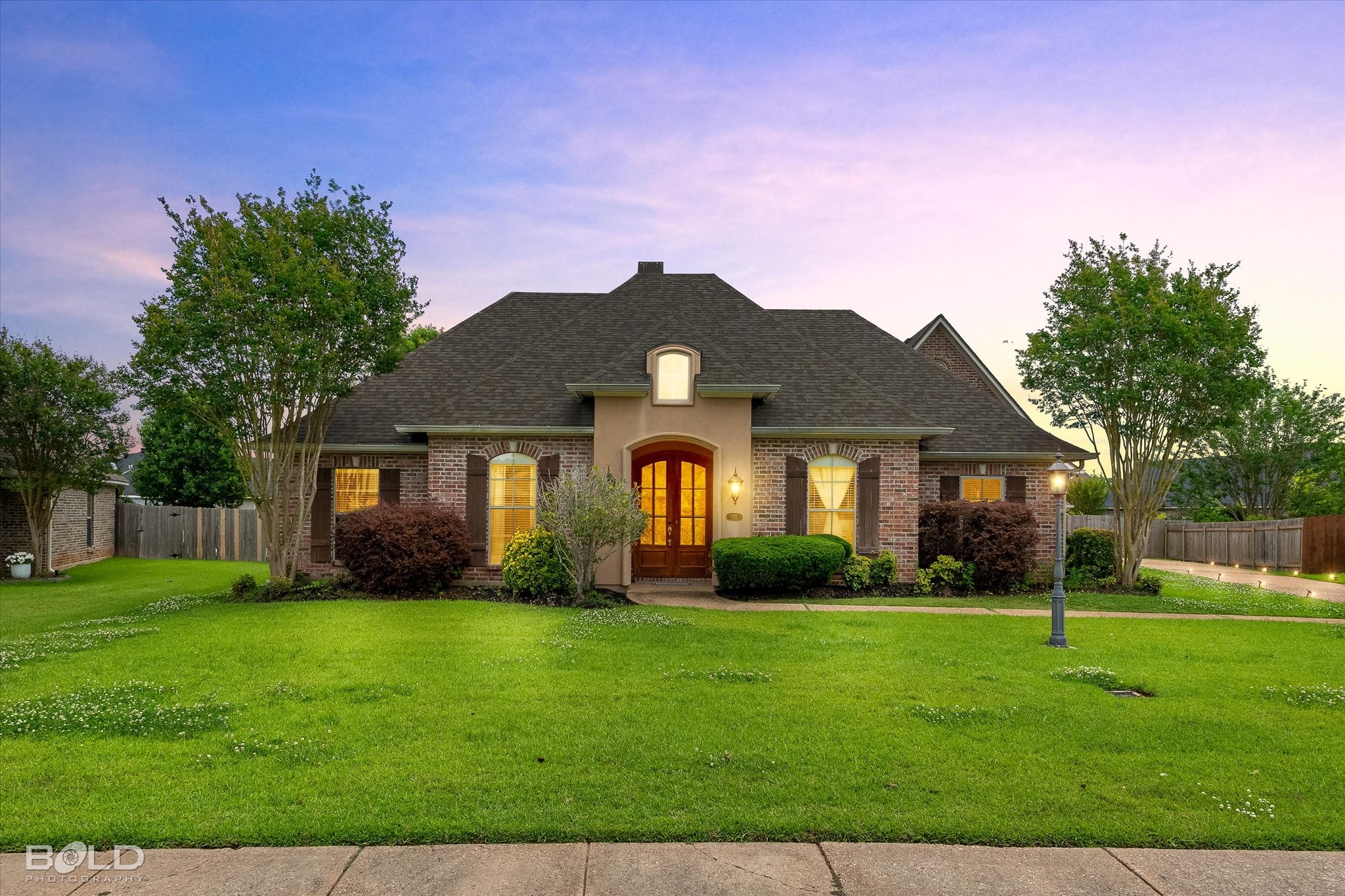 125 Horseguards Avenue Bossier City LA 71111