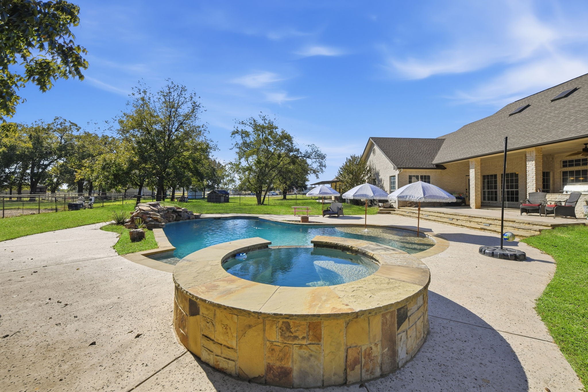 5071 Fm 1810 Chico TX 76431