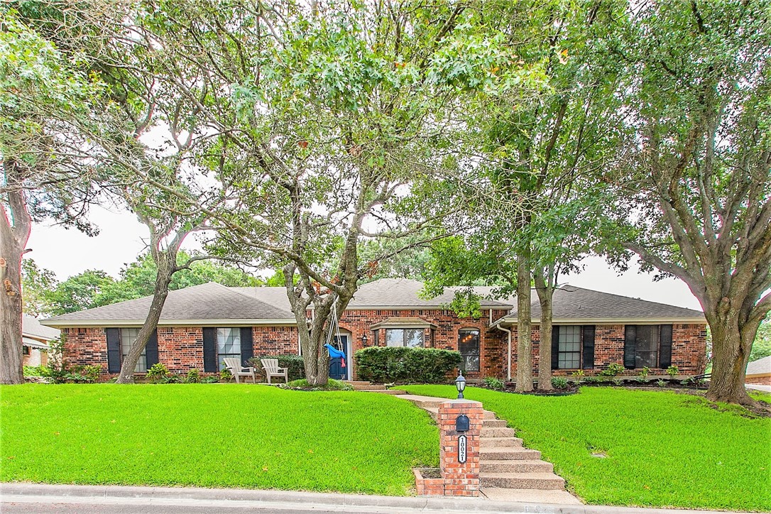 10021 Stony Point Drive Woodway TX 76712