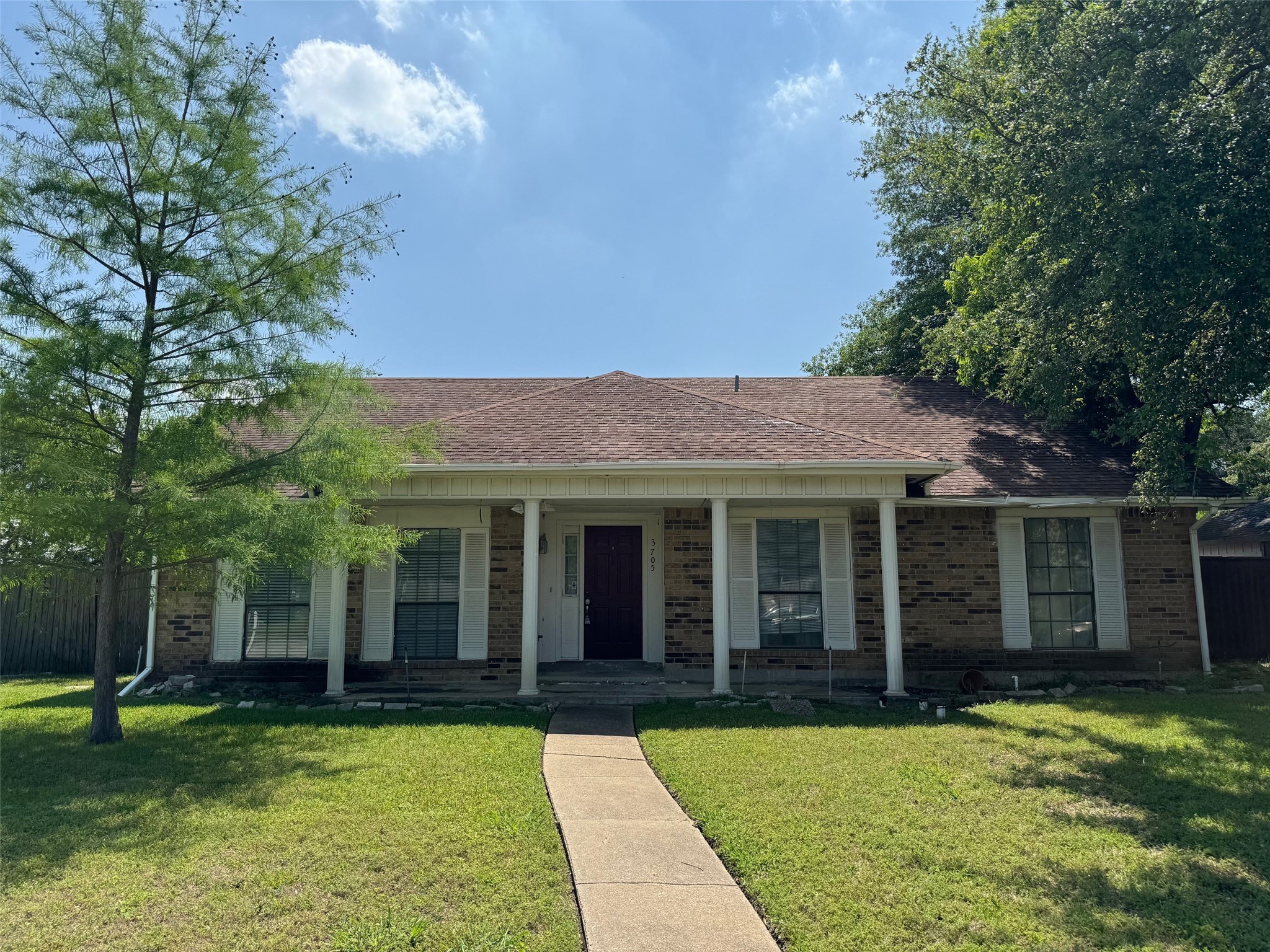 3705 Creststone Drive Garland TX 75040