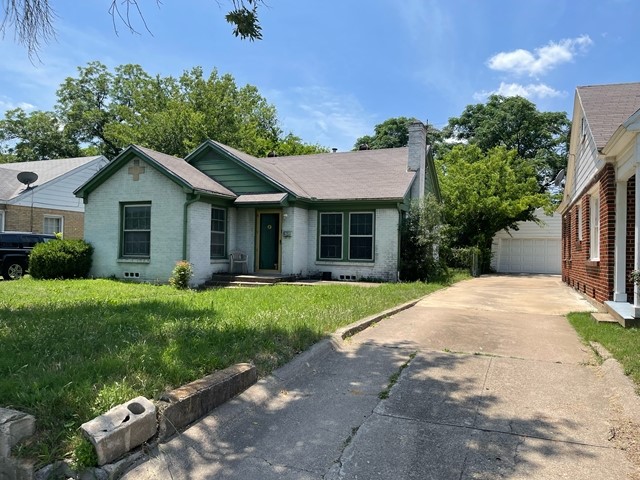 1109 N Riverside Drive Fort Worth TX 76111