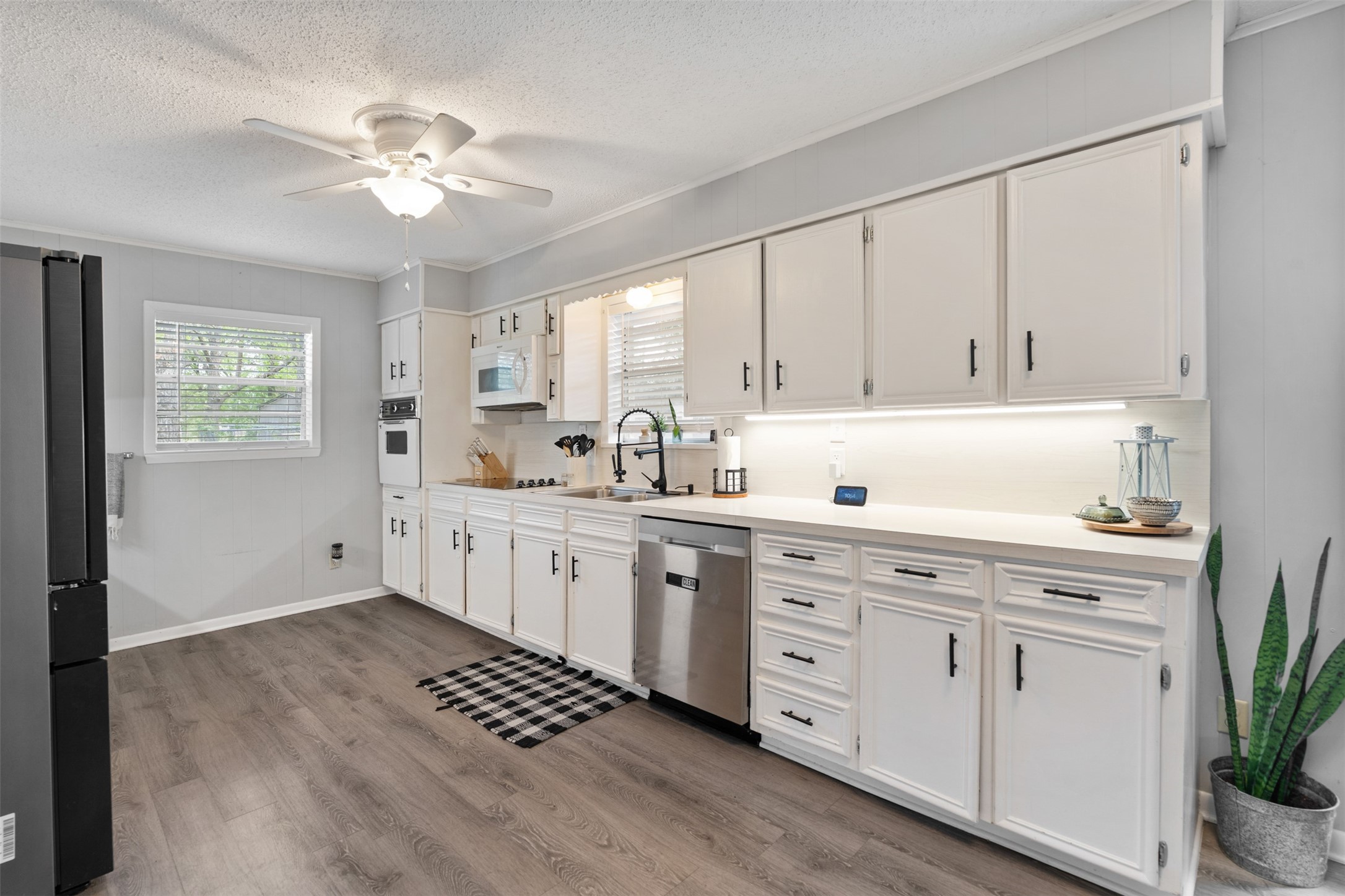 529 E Kempner Mabank TX 75147