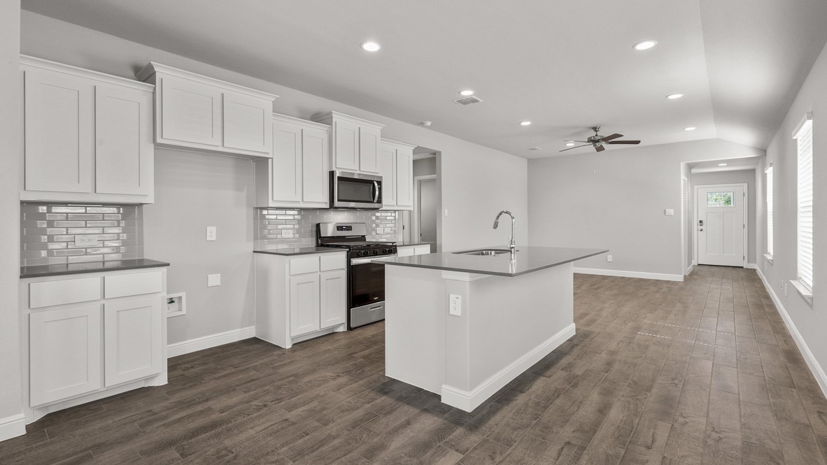 154 Davis Lane Newark TX 76071