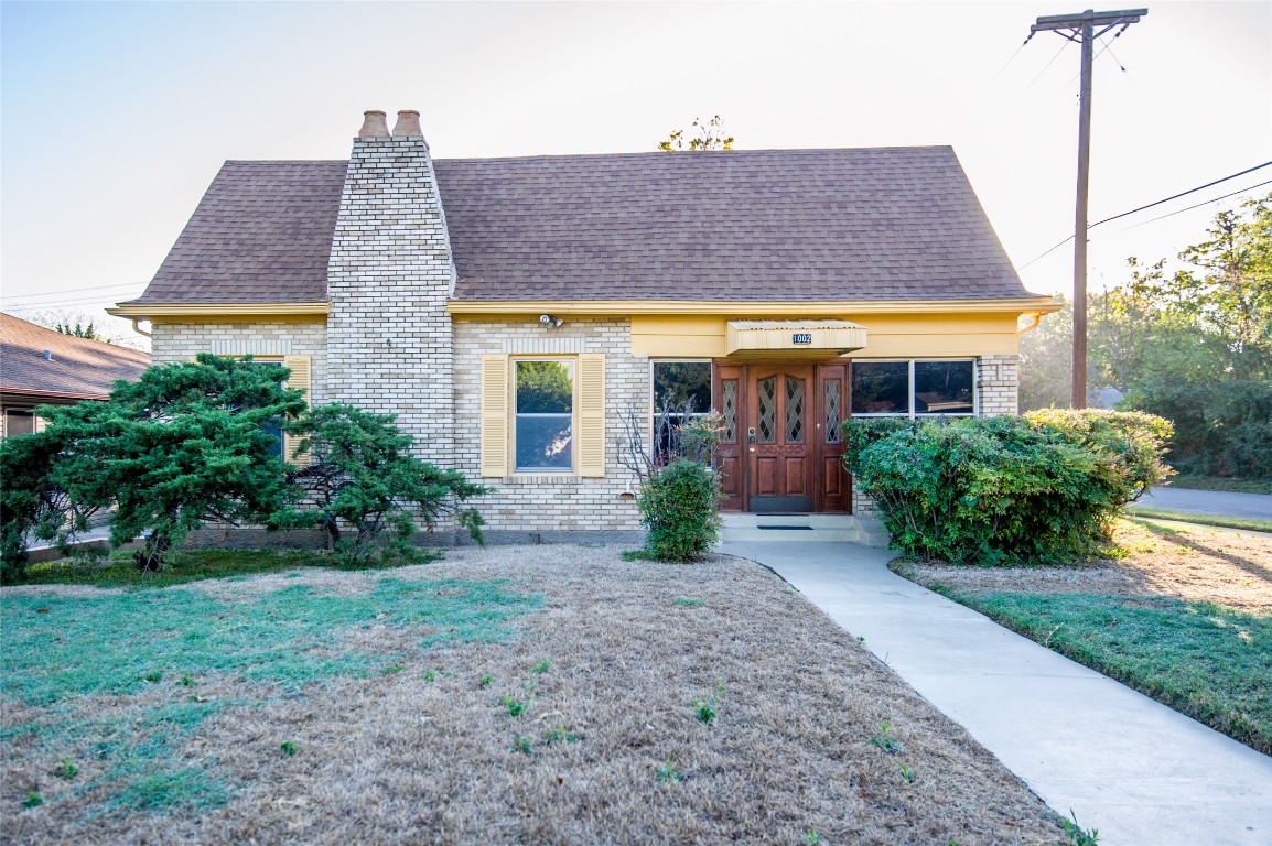 1002 Woodlawn Avenue Dallas TX 75208
