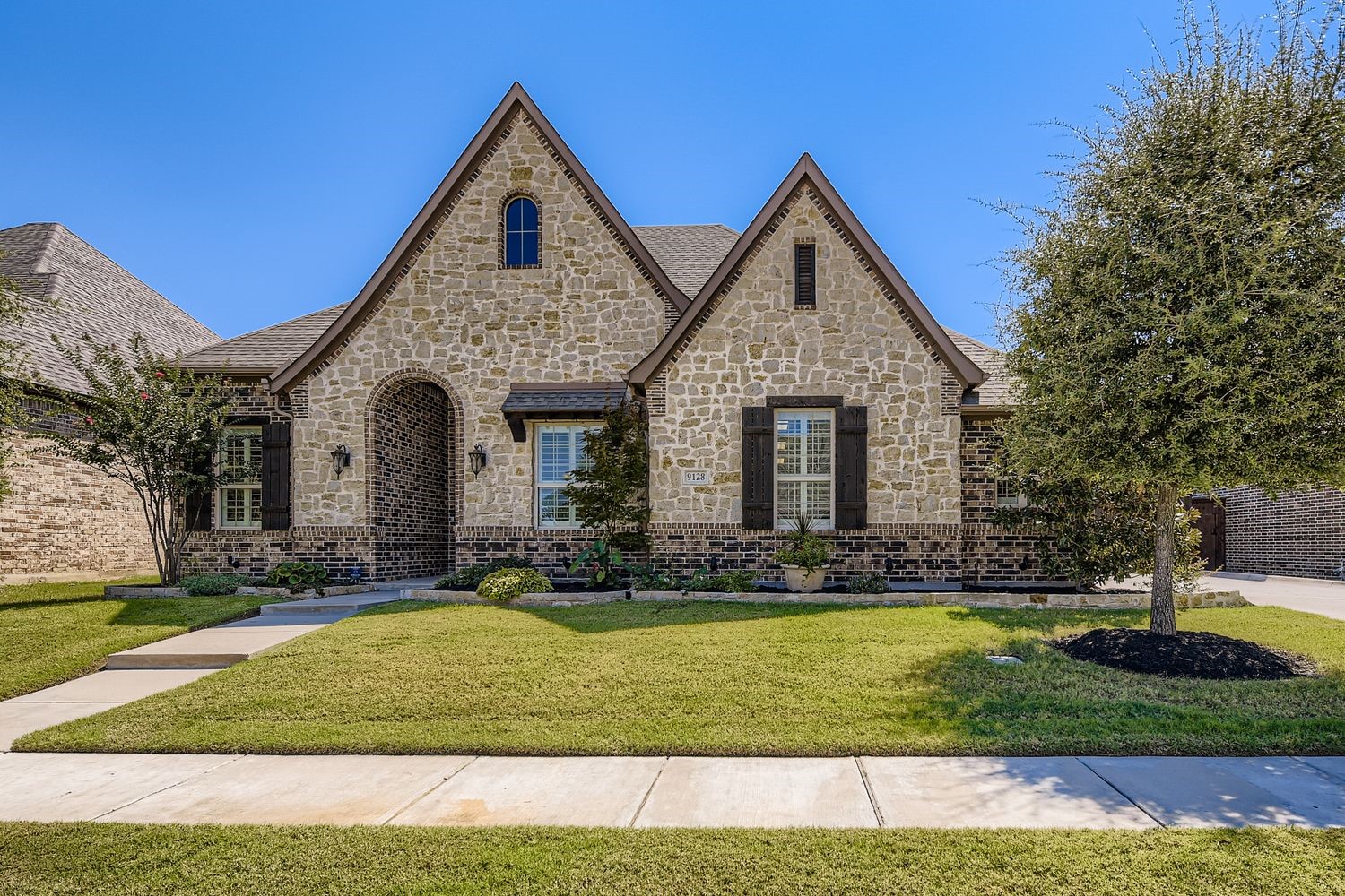 9128 Northampton Drive North Richland Hills TX 76182