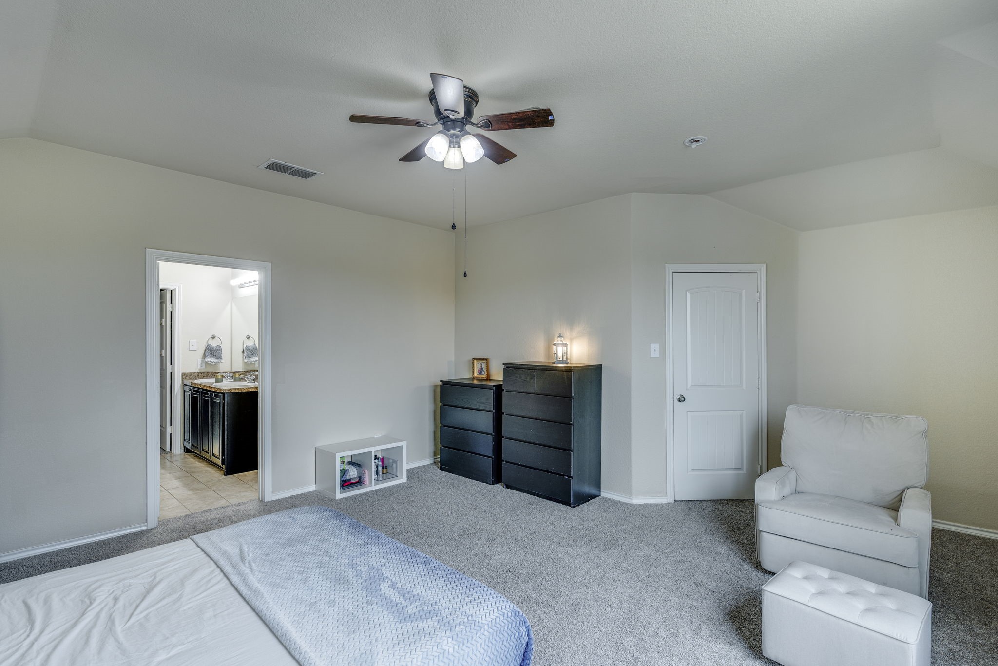 616 Cameron Way Azle TX 76020