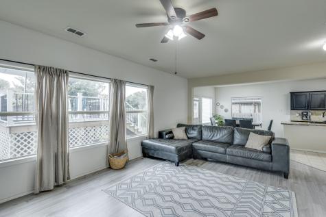 616 Cameron Way Azle TX 76020