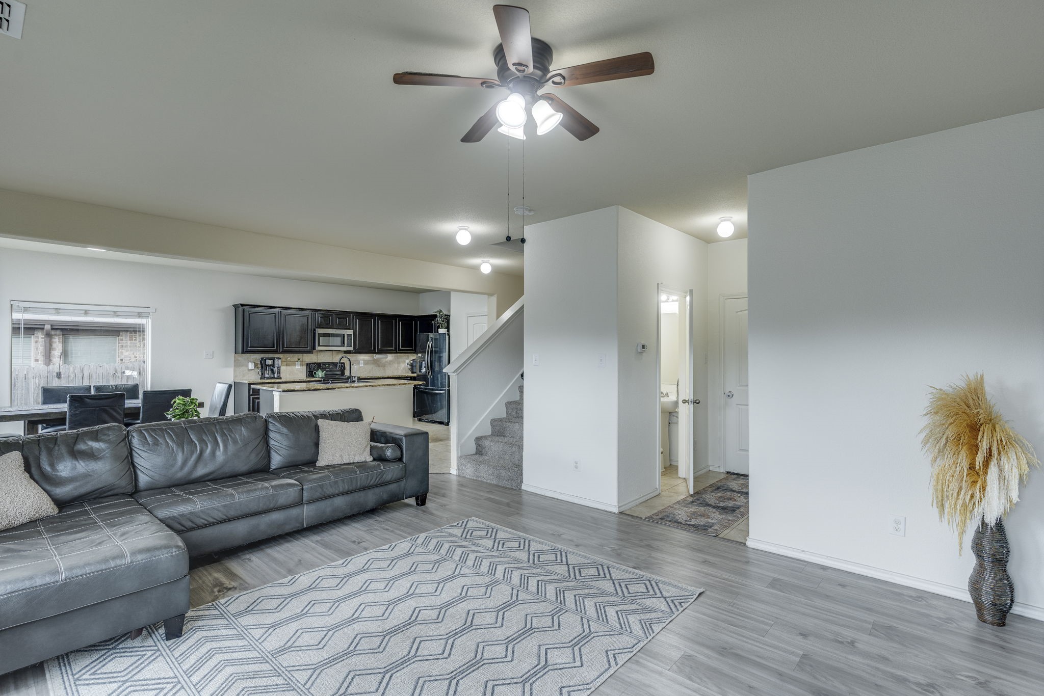 616 Cameron Way Azle TX 76020