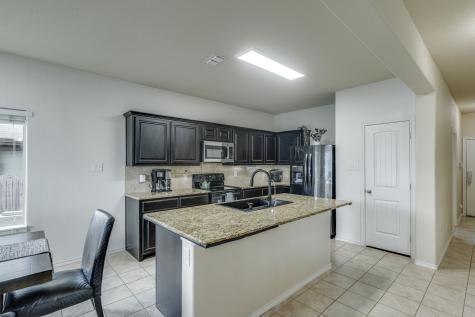 616 Cameron Way Azle TX 76020
