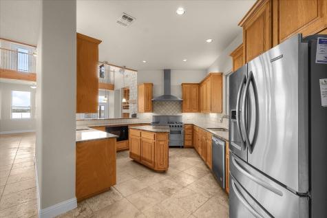 203 W Lake Drive Weatherford TX 76087