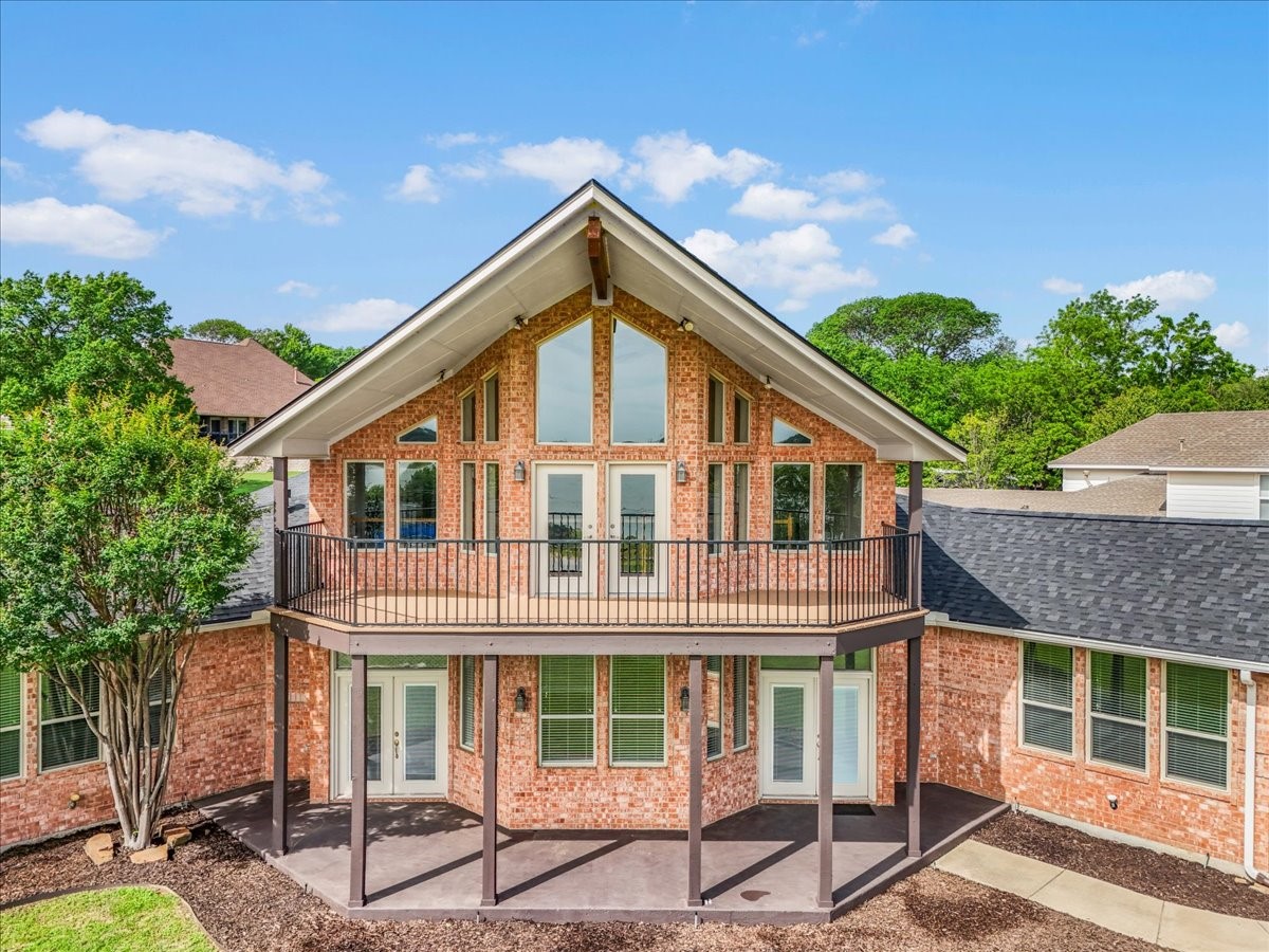 203 W Lake Drive Weatherford TX 76087
