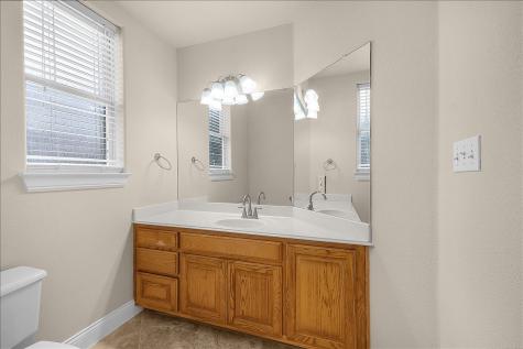 203 W Lake Drive Weatherford TX 76087