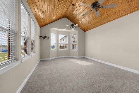 203 W Lake Drive Weatherford TX 76087