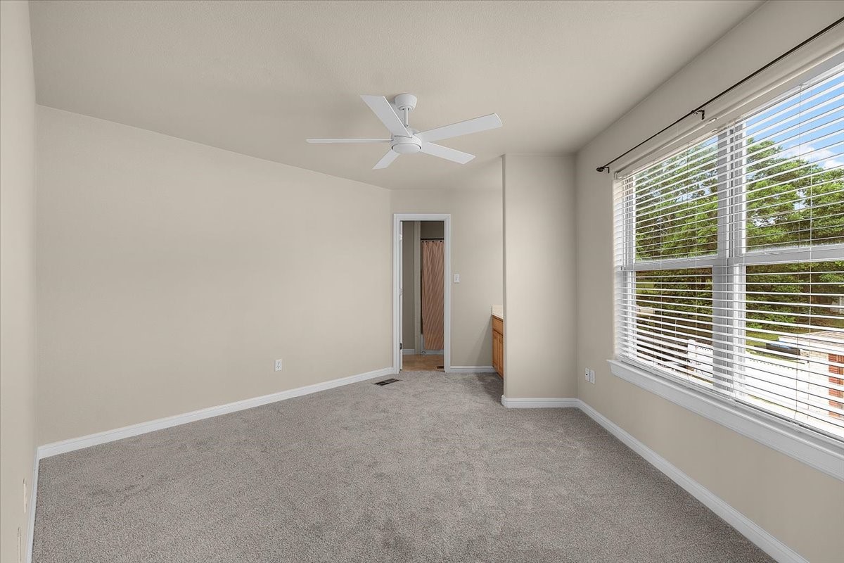 203 W Lake Drive Weatherford TX 76087