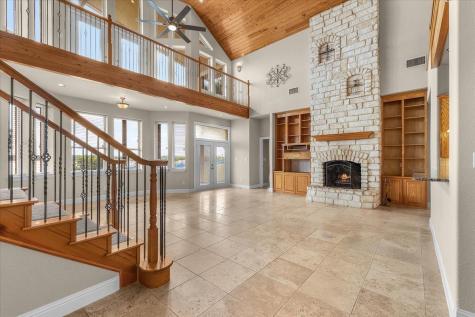 203 W Lake Drive Weatherford TX 76087
