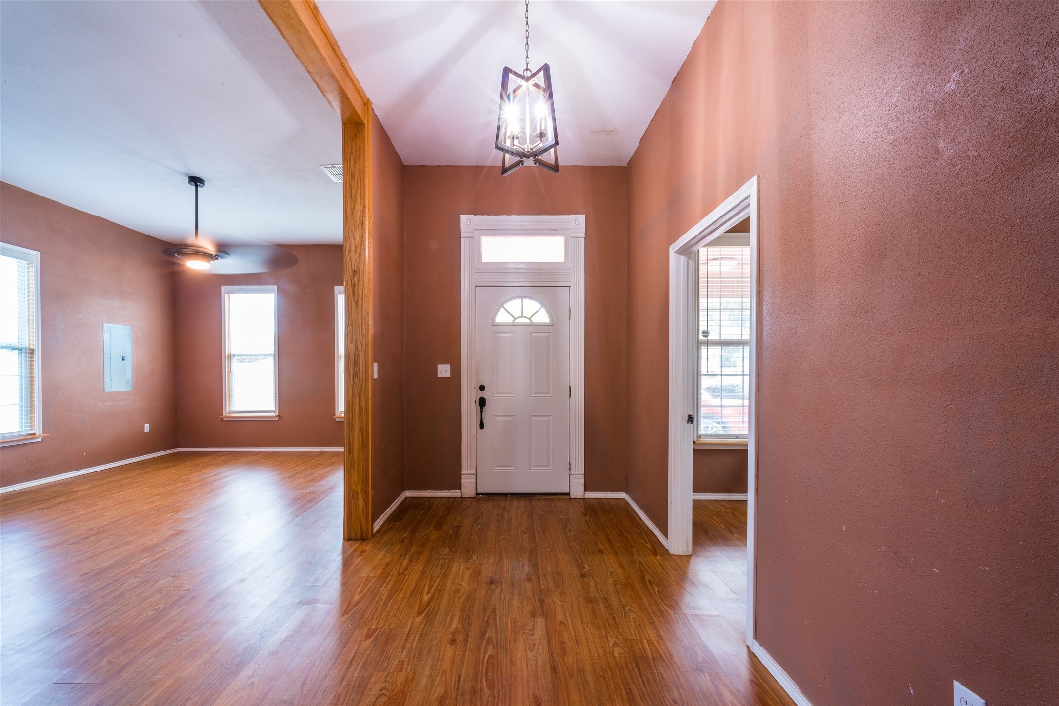 416 W Palestine Ave Avenue Palestine TX 75801