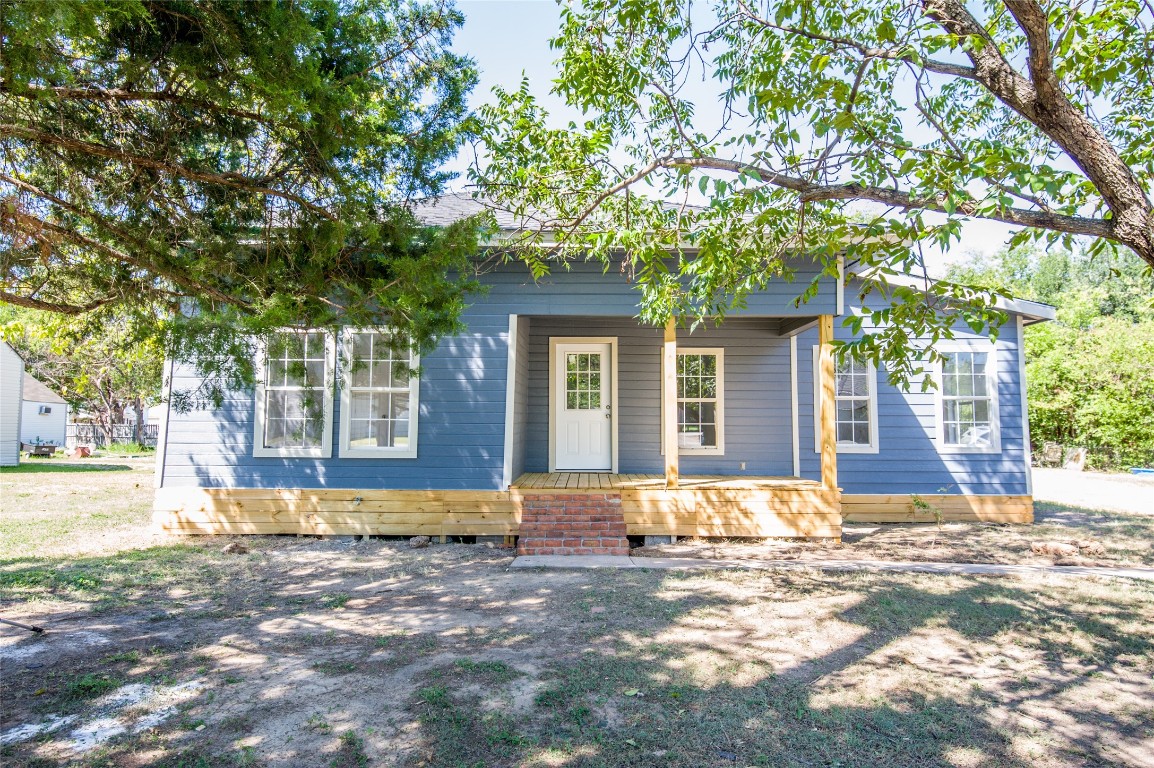 305 W 9th Street Ferris TX 75125
