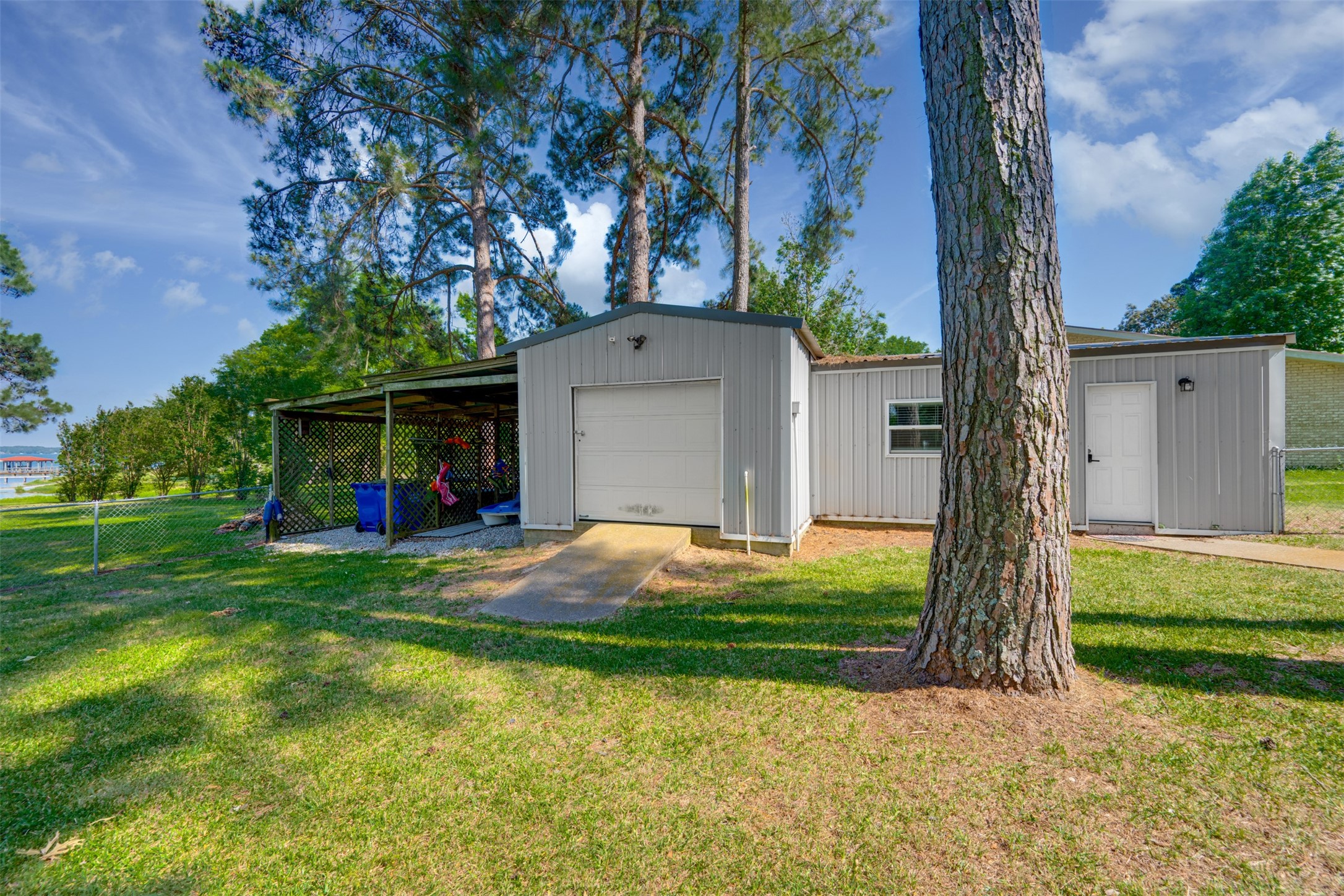 4479 Sunrise Drive Chandler TX 75758