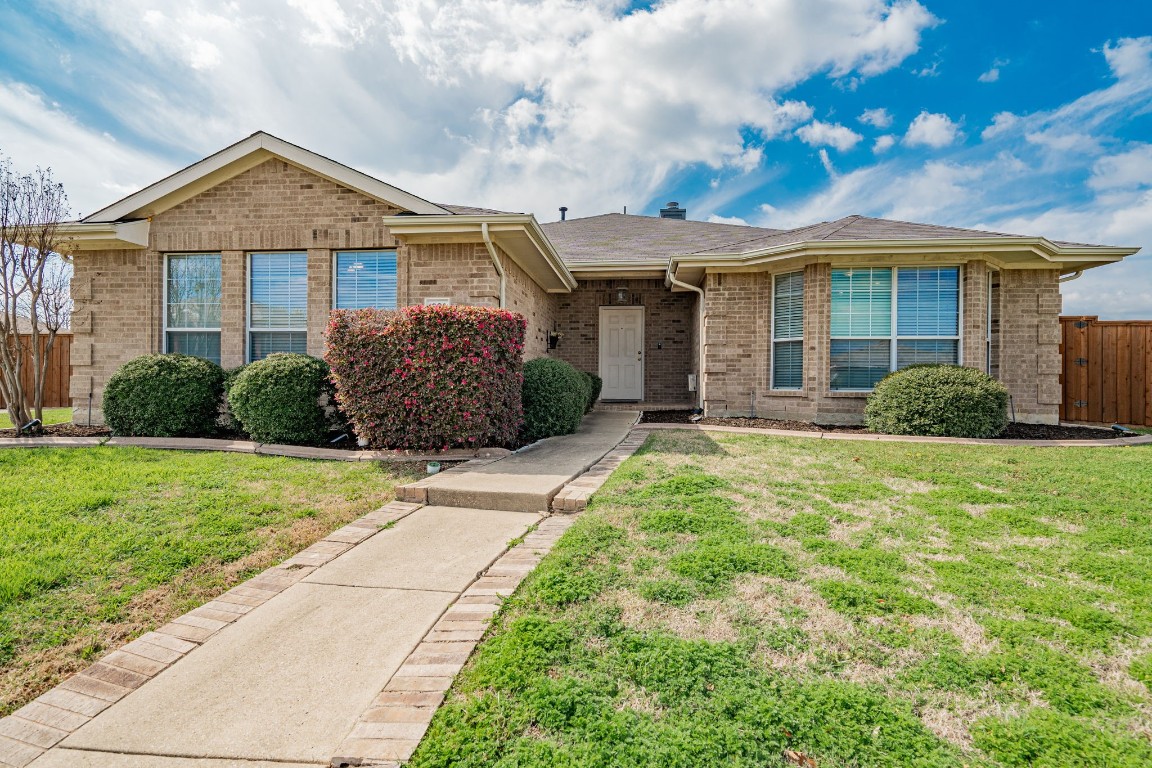1009 Buckshot Court Murphy TX 75094