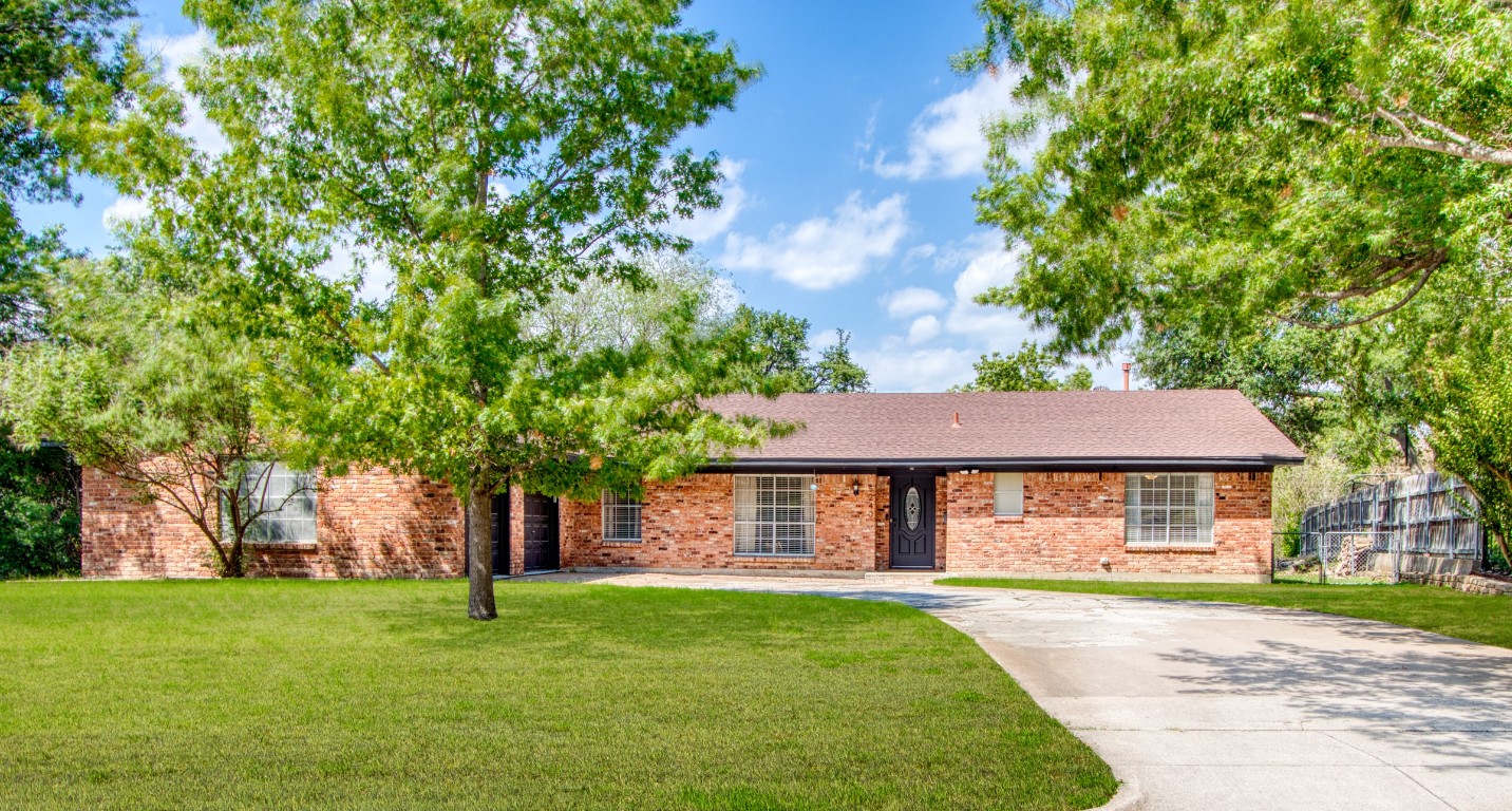 5240 Winifred Drive Fort Worth TX 76133