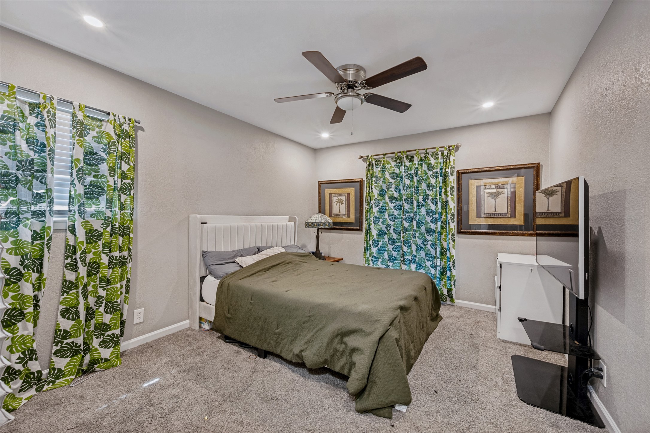 625 Caduceus Lane Hurst TX 76053
