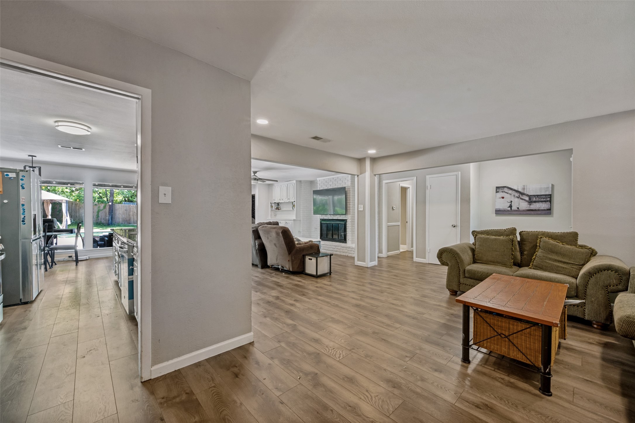 625 Caduceus Lane Hurst TX 76053