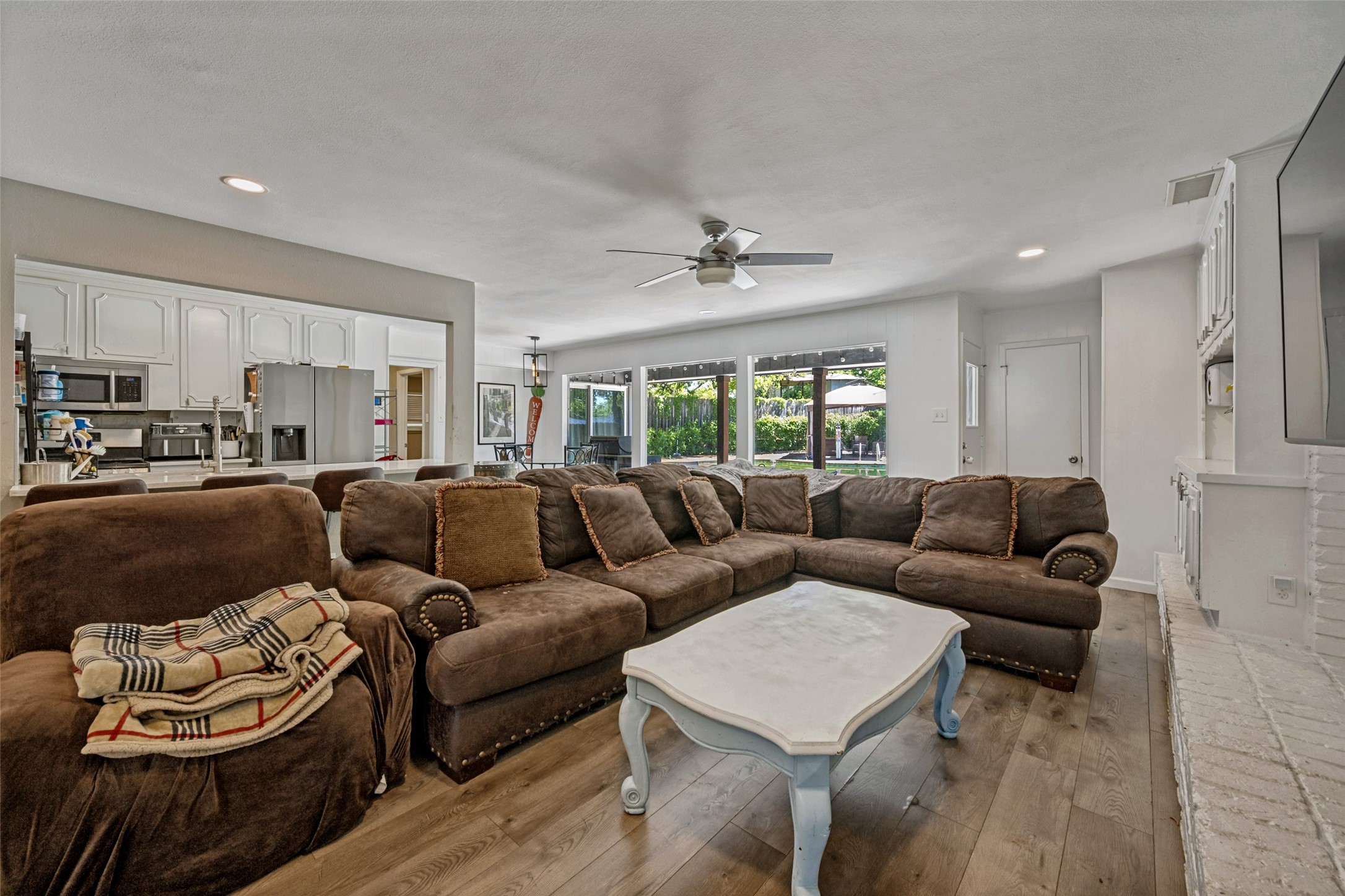 625 Caduceus Lane Hurst TX 76053