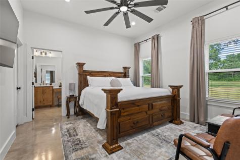 1832 S Park Avenue Denison TX 75020