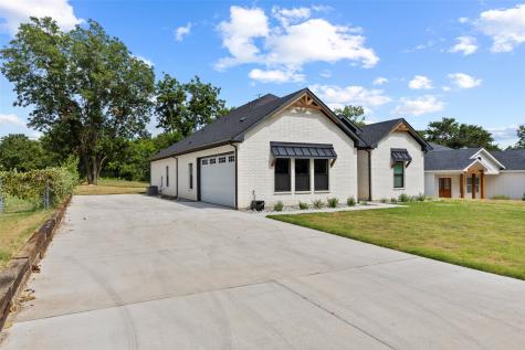 1832 S Park Avenue Denison TX 75020