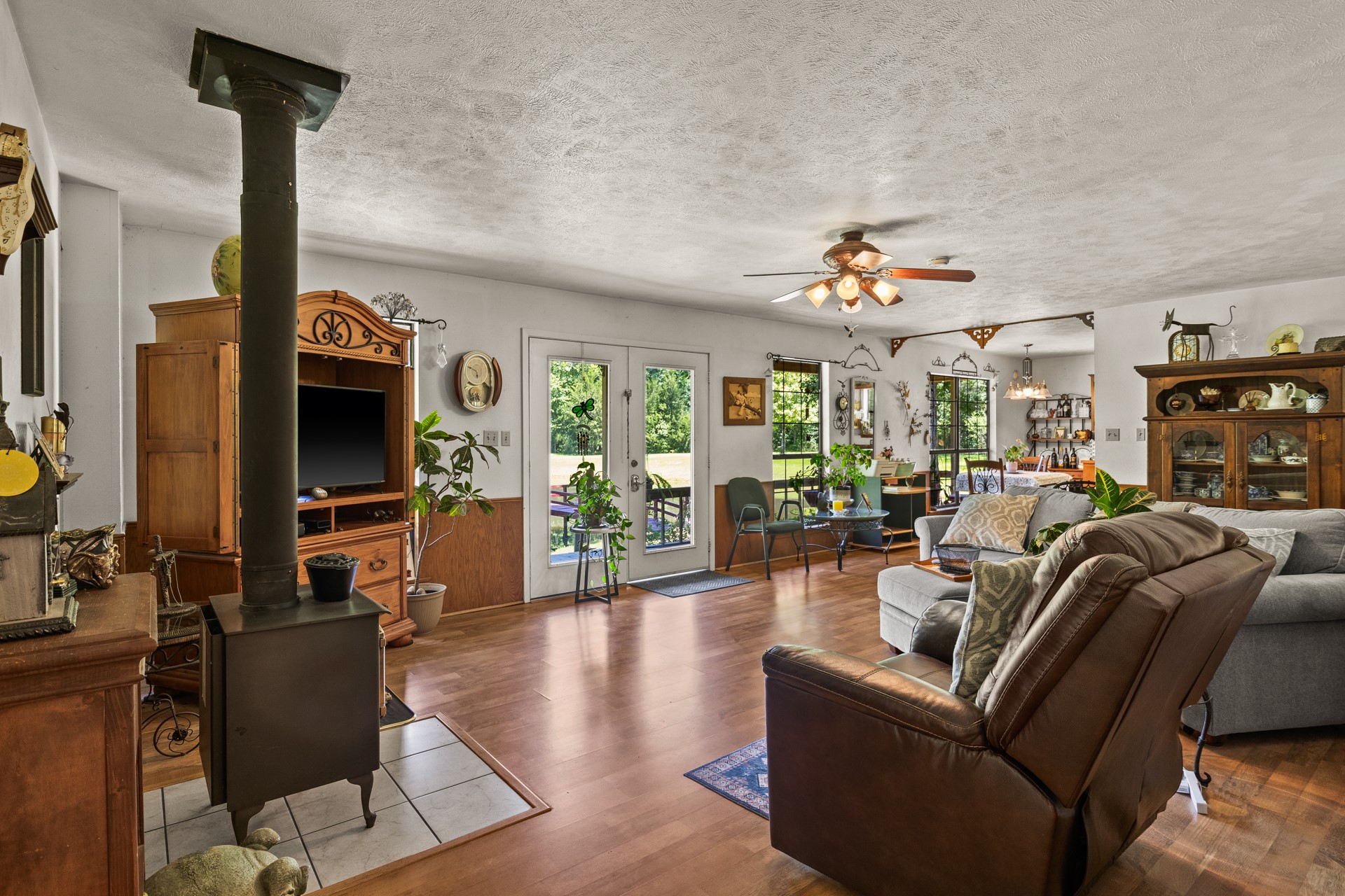 4469 County Road 1579 Avinger TX 75630