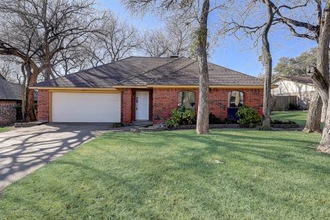 543 W Crossland Boulevard Grand Prairie TX 75052