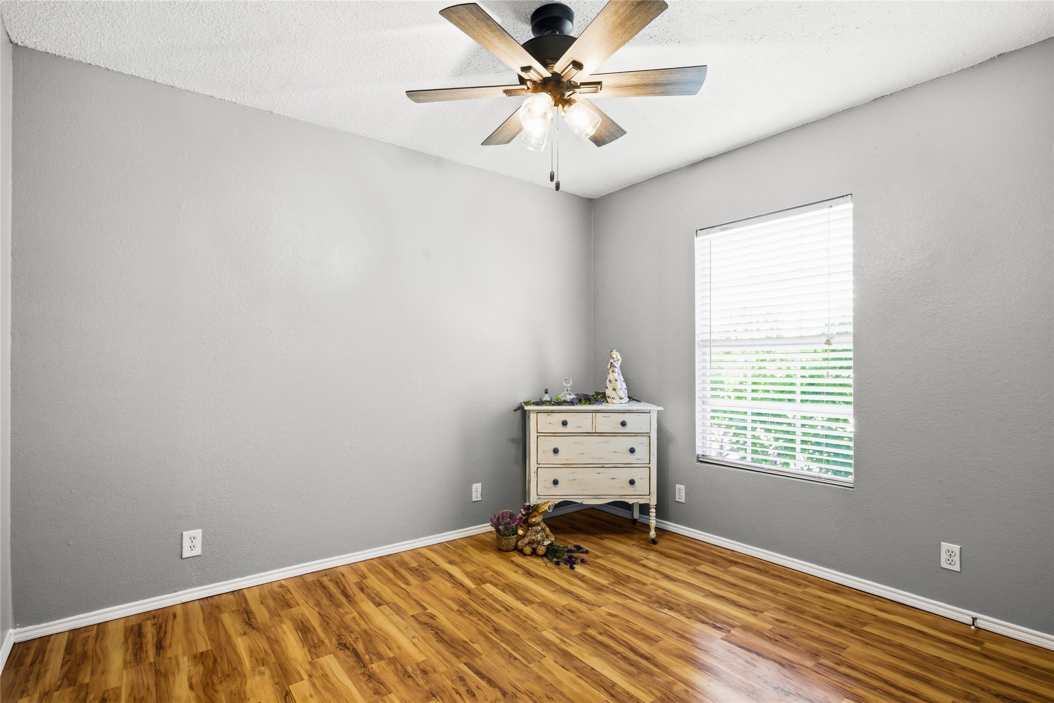818 N Brents Avenue Sherman TX 75090