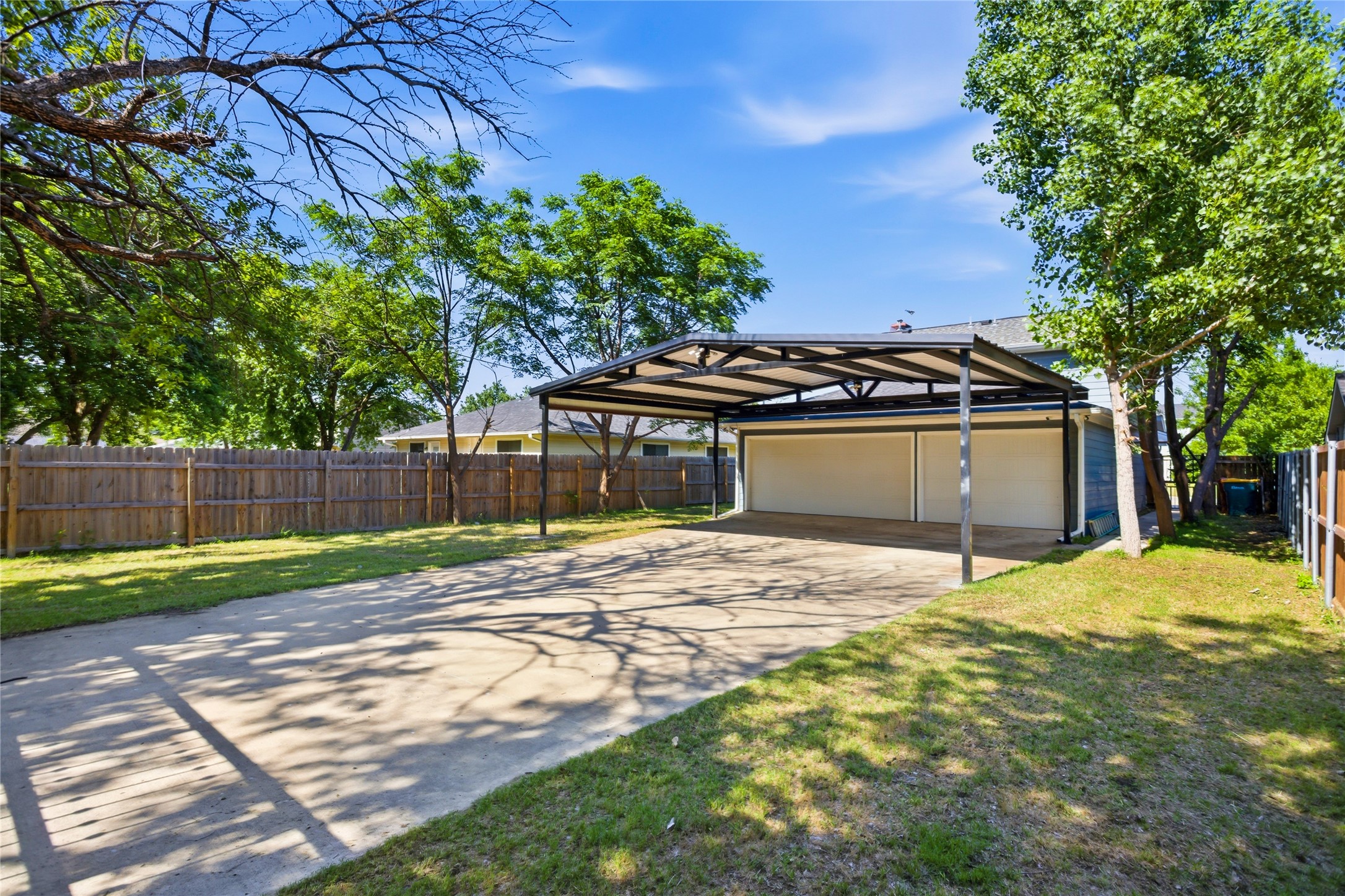 818 N Brents Avenue Sherman TX 75090