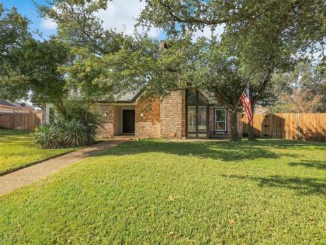 3913 Knob Hill Drive Plano TX 75023